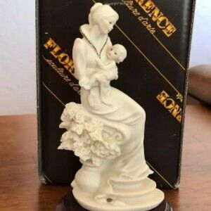 Giuseppe Armani  Maternity With Flowers Miniature